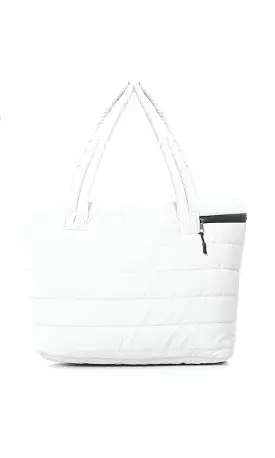 O181881 Zipped Casual White Quilted Hand-Bag