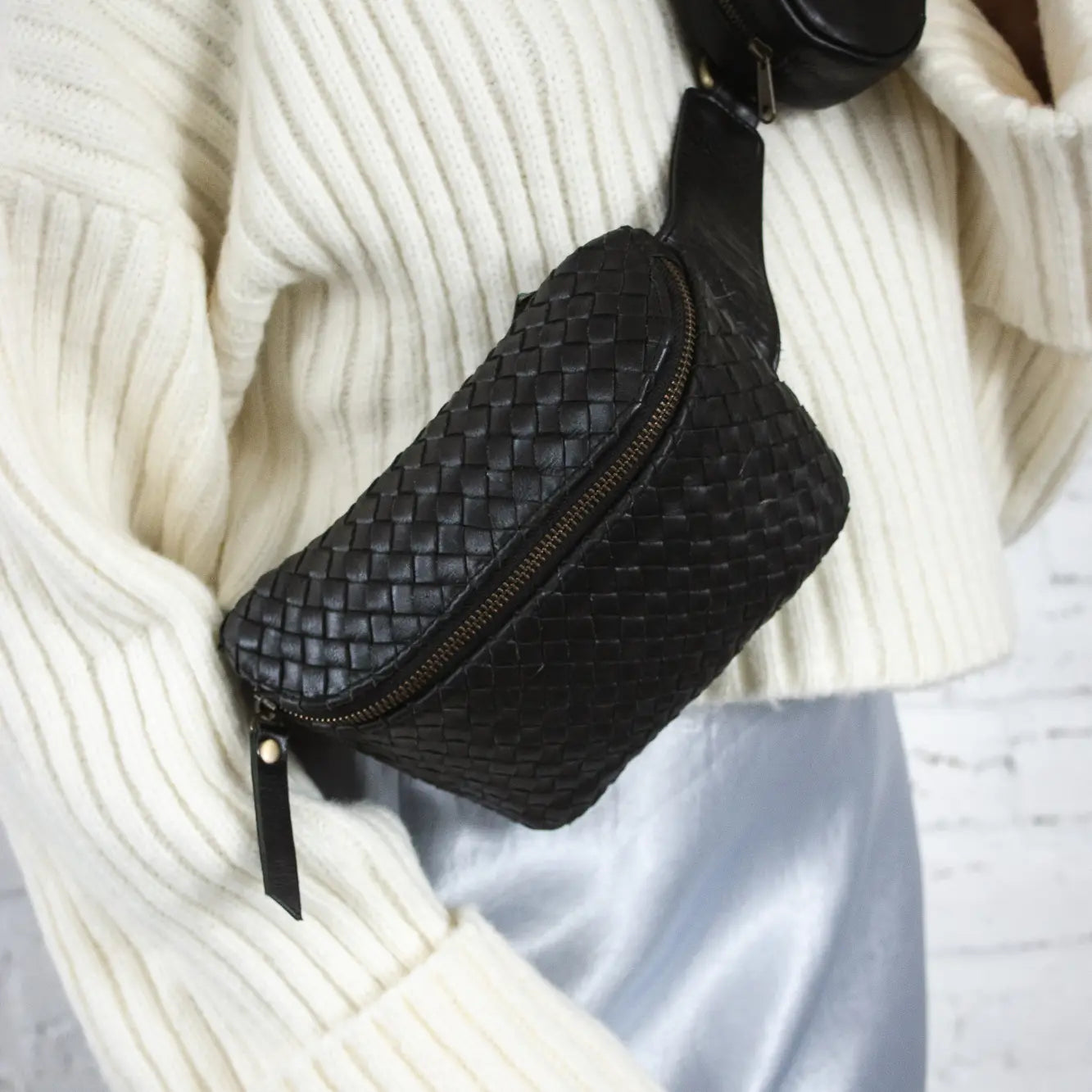 Remy Woven Bag - Black